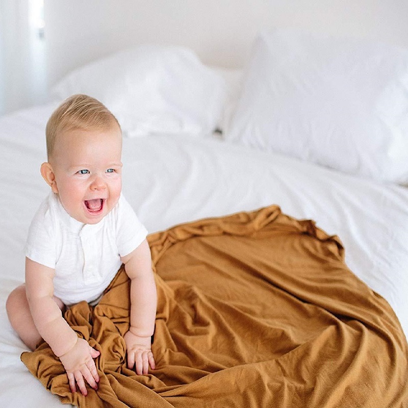 Czarny Otulacz dla Niemowląt U – Muslin Swaddle Wrap recenzja i cena